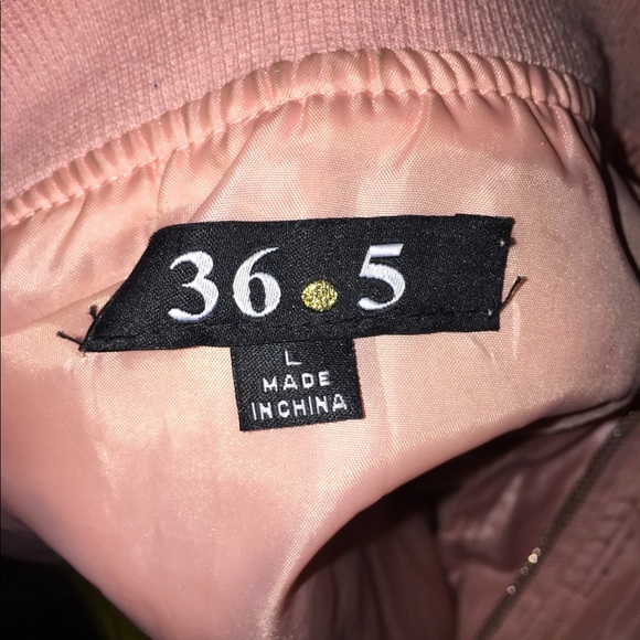 Blush pink bomber jacket - Picture 6 of 6